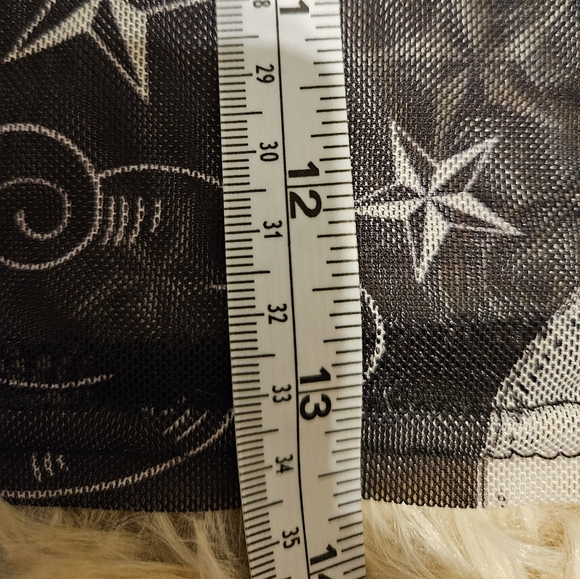 Pretty Little Things Mesh Cropped Top - Picture 7 of 7